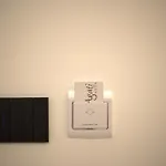 شقة Elecla تْشيفالو