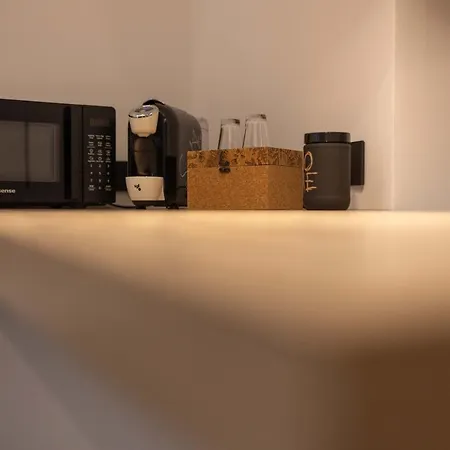 Elecla Чефалу